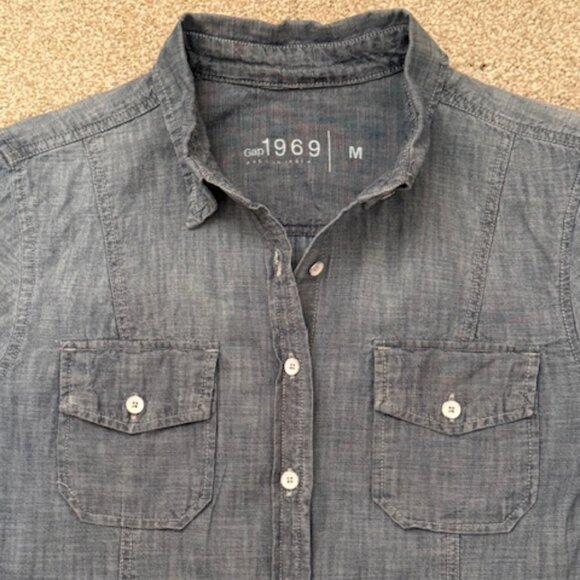 Gap 1969 Chambray Button-Down Blouse - Medium - Picture 10 of 13